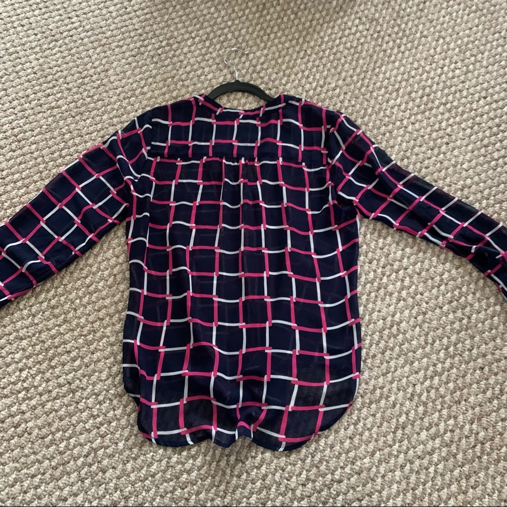 Nwot Gap Navy And Pink Patterned Button Down Long… - image 5